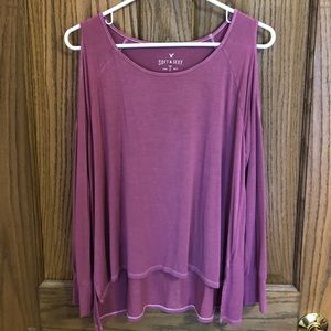 American Eagle eyelet shirt